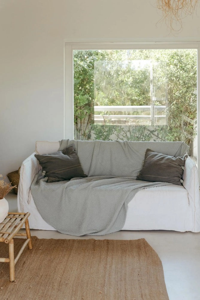 Linen waffle blanket in Sage Green. Sofa cover in Green. Linen waffle bedspread
